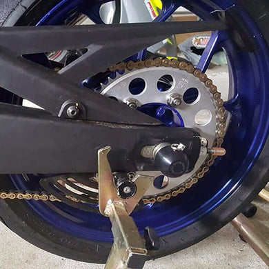 45-0403R Yamaha R3 Rear Axle Sliders-Woodcraft