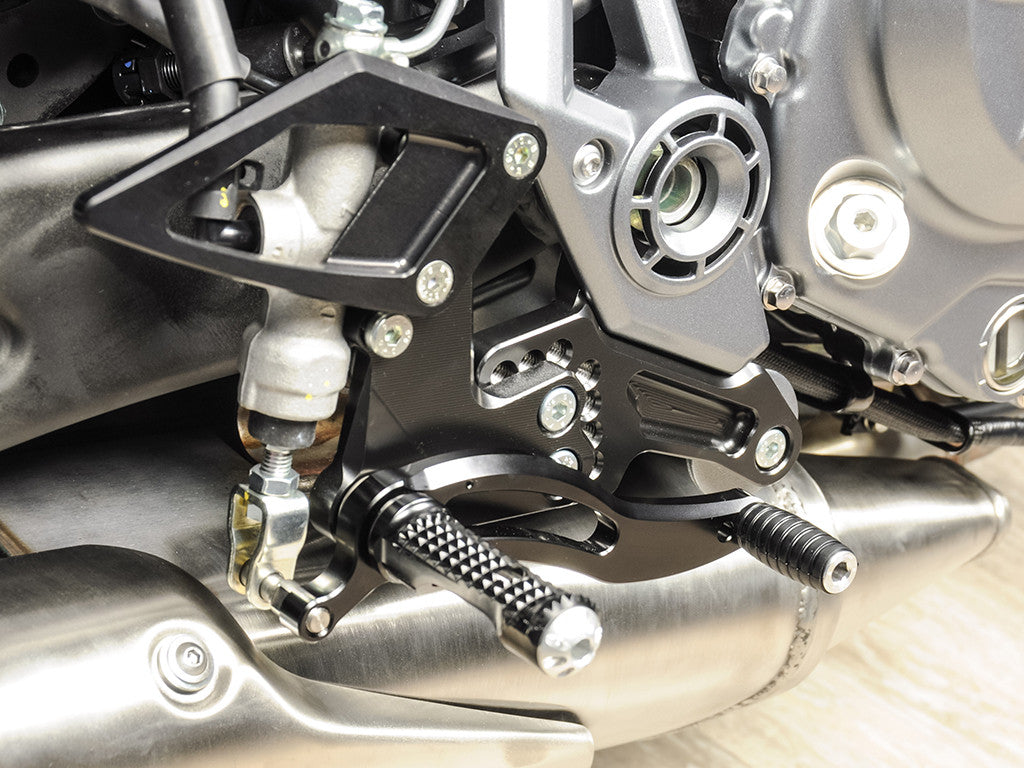 Bonamici Kawasaki Z900 Rearsets (17-19) – Moto Garage